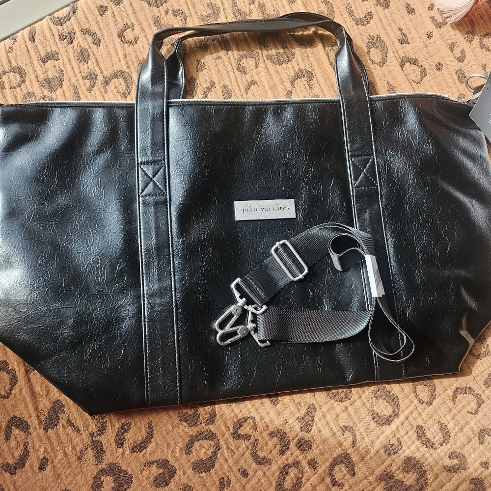 John Varvatos Faux-leather Men's Weekender Gym Travel Bag - Black NEW